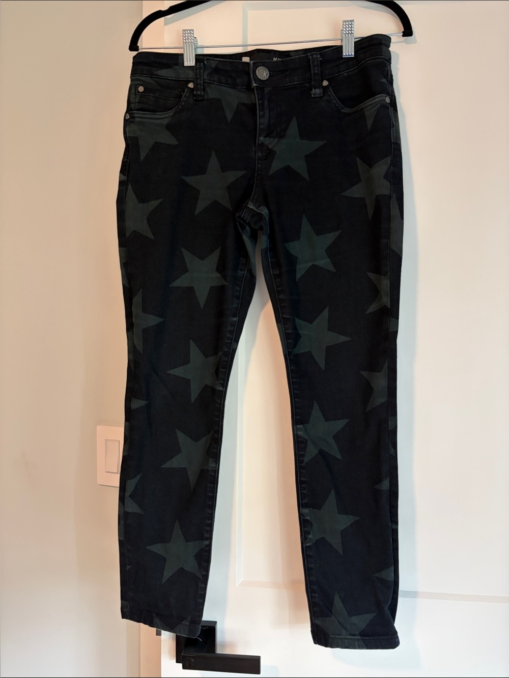 KUT from the Kloth Mia Toothpick Skinny Star Jeans in Dark Navy